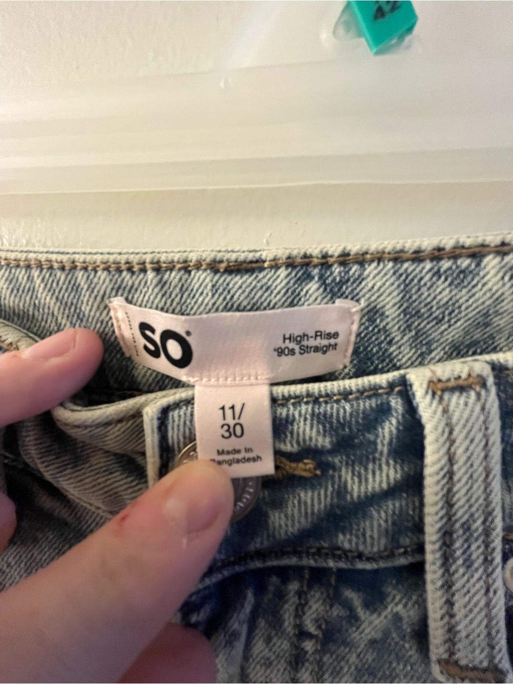 SO High-Rise 90’s Straight Jeans NWT - Picture 5 of 5